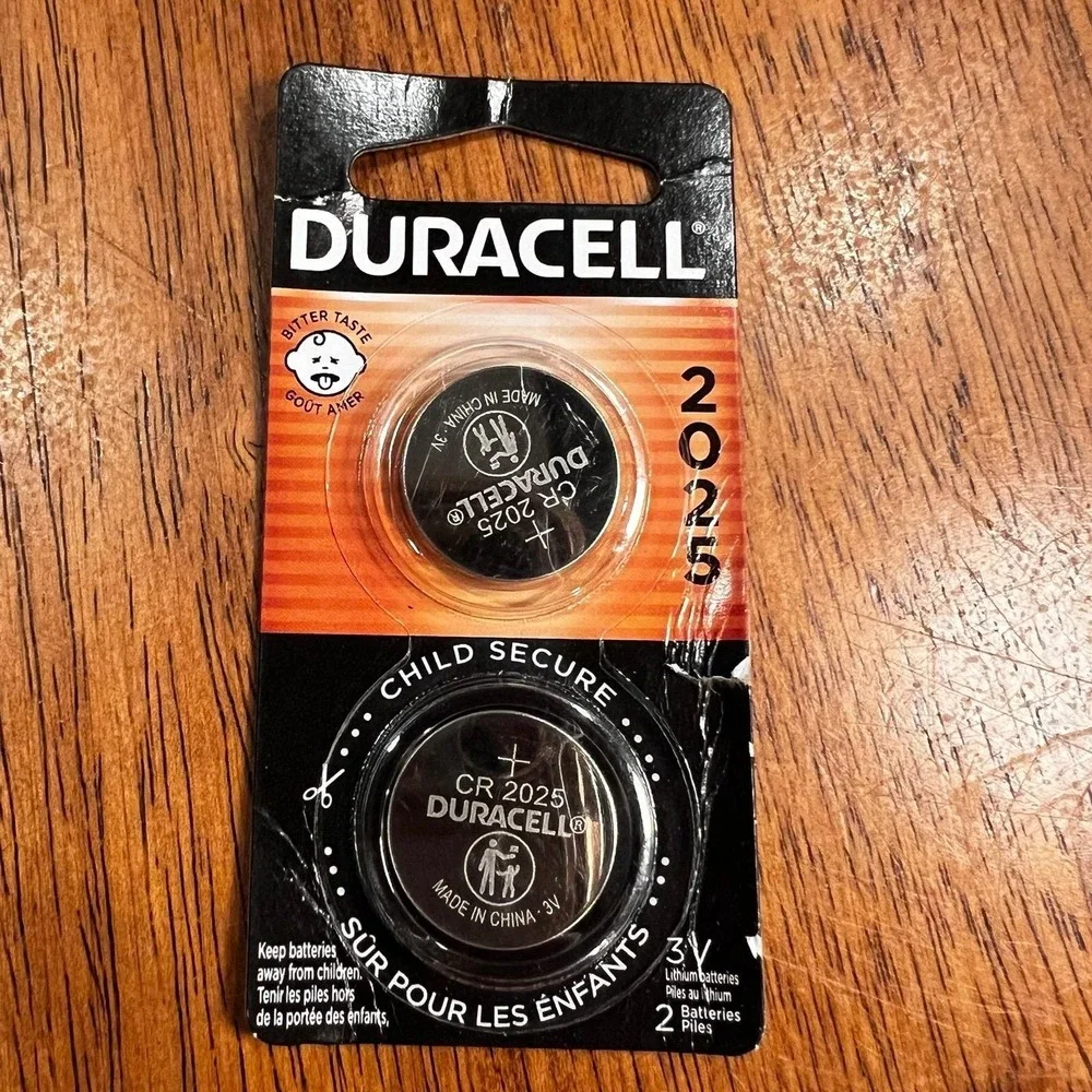 Duracell CR 2025 3V Lithium Coin Batteries 2 Pack Silver New Child Secure 2033